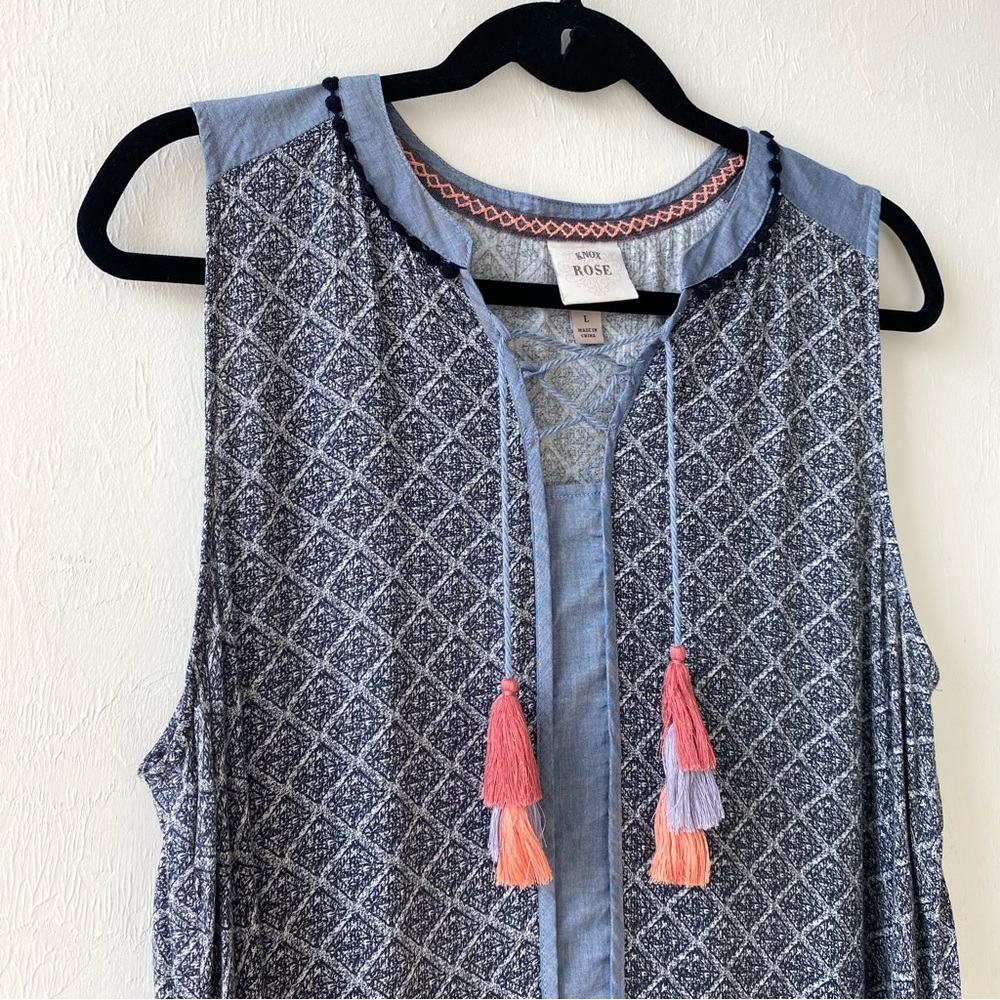 LAST CHANCE SALE!Knox Rose Embroidered Boho Tassel High Low Sleeveless Top